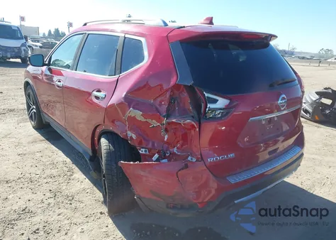 2017 Nissan Rogue S z USA, uszkodzony, nr VIN 5N1AT2MN7HC844152